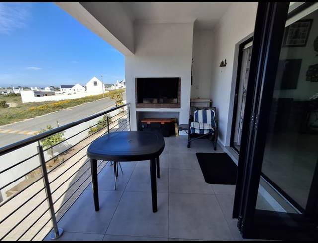 3 BEDROOM HOUSE FOR SALE IN DA GAMA BAY